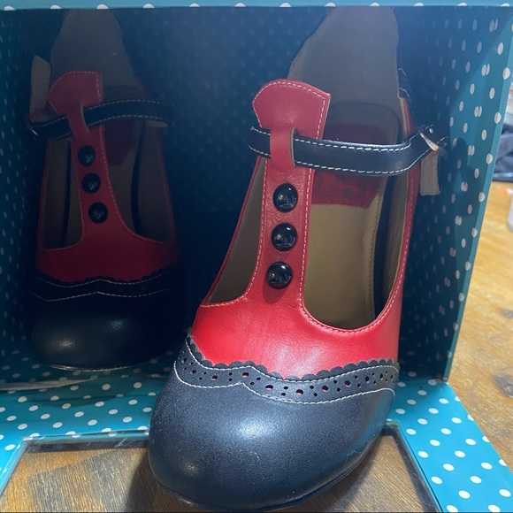 Kitten D’Amore Sexy Siren Veronique dark red Heels 6.5 - Picture 8 of 9